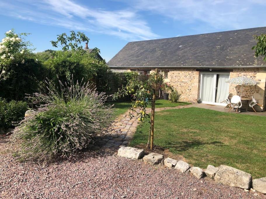 Le Gite D'Eva Honfleur Exterior foto